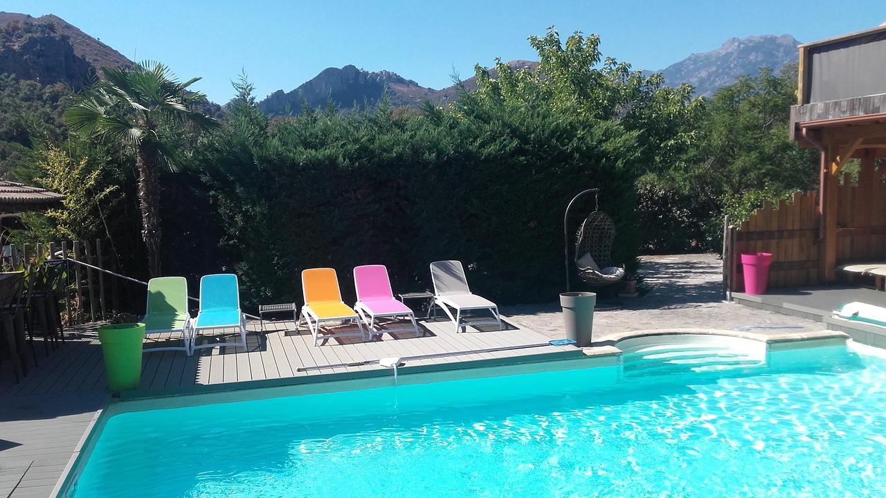 A Dodolela Bed & Breakfast Omessa Bagian luar foto
